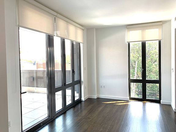 4th image of 37-40 27th St #4E