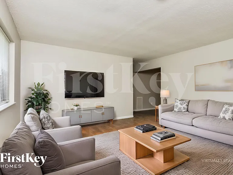 1495 Mullanphy Rd — Photo 4