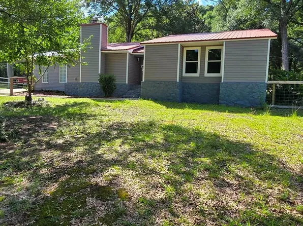 445 Deer Path Farms Rd, Ozark, AL 36360