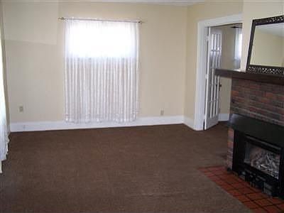 3rd image of 117 W Beechwood Ave