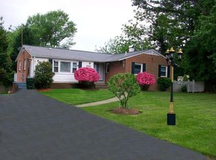 3544 Gallows Rd, Annandale, VA 22003