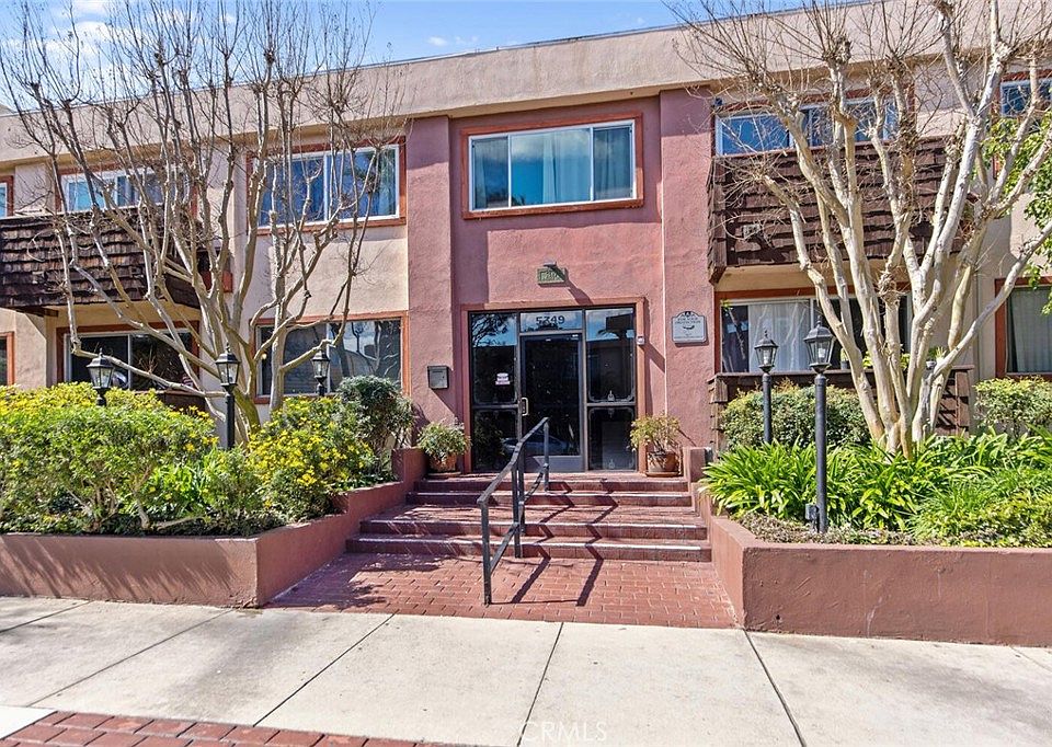 1st image of 5349 Newcastle Ave APT 50