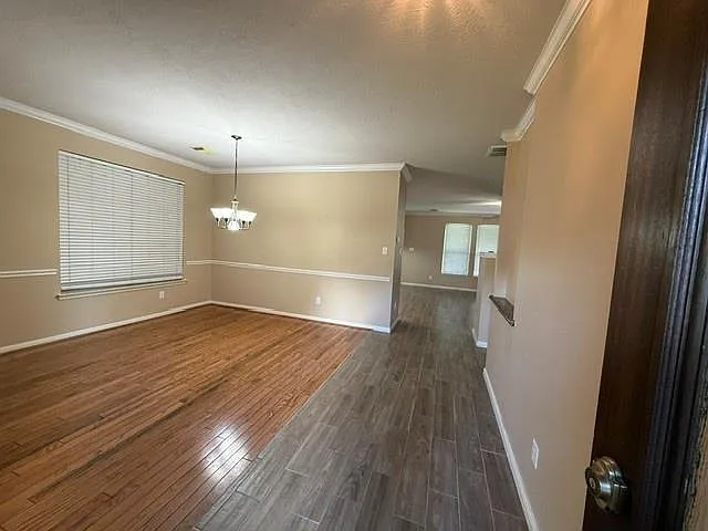 15106 Turphin Way — Photo 2