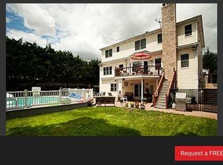 6 Sean Michael Ct, Farmingdale, NY 11735
