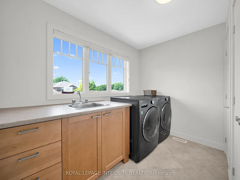 13 Cecil Walden Rdg — Photo 31