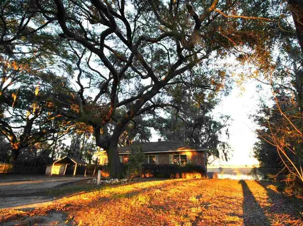 2515 Greenlawn Cir, Beaufort, SC 29902