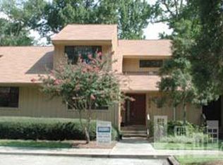 202 Crooked Creek Ln, Wilmington, NC 28409