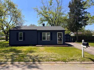 2211 E 19th St, Muncie, IN 47302