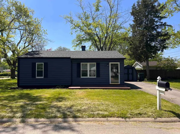 2211 E 19th St, Muncie, IN 47302