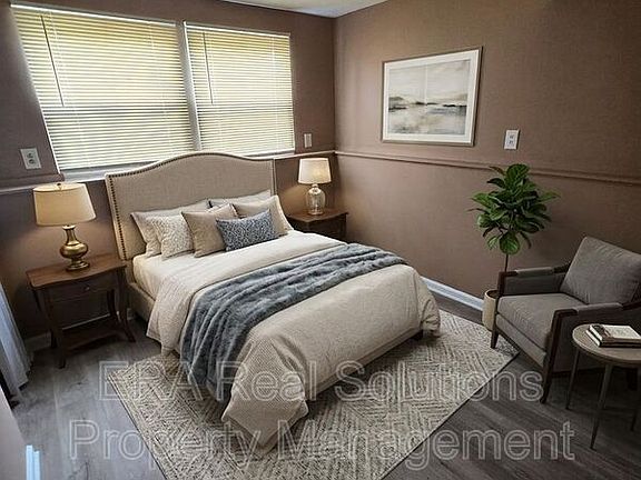 5th image of 3314 Fontaine Rd