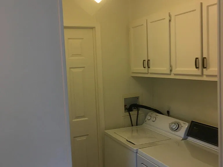 1025 Lake Shadow Dr — Photo 21