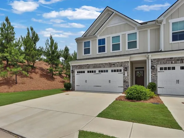256 Salt Lake Ln, Hoschton, GA 30548