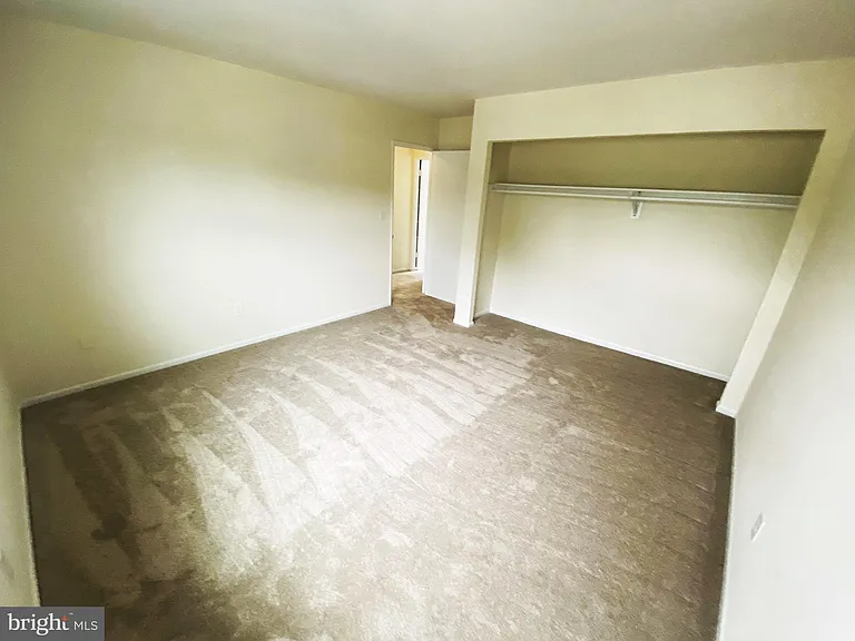 7707 Queens Park Rd — Photo 18