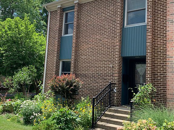 3rd image of 5054 Cliffhaven Dr