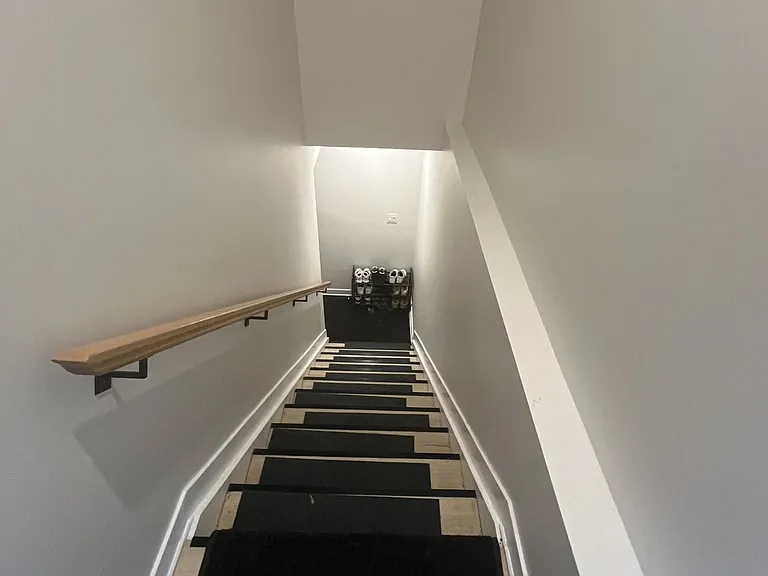 1355 Gosset St — Photo 30