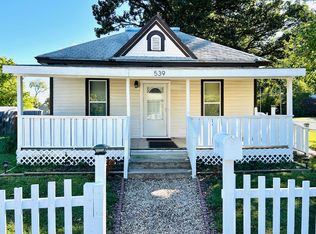 539 W 11th St, Junction City, KS 66441