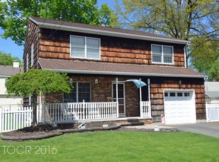 65 Lakeside Ave, Pompton Lakes, NJ 07442