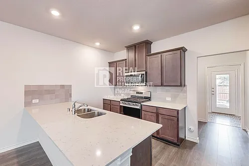 2321 Astapor Dr Photo 1
