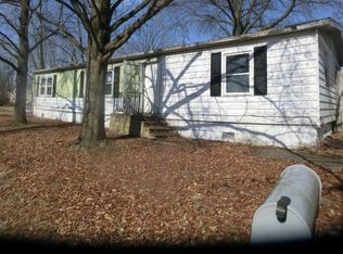 439 Red Bird St, Troy, IL 62294