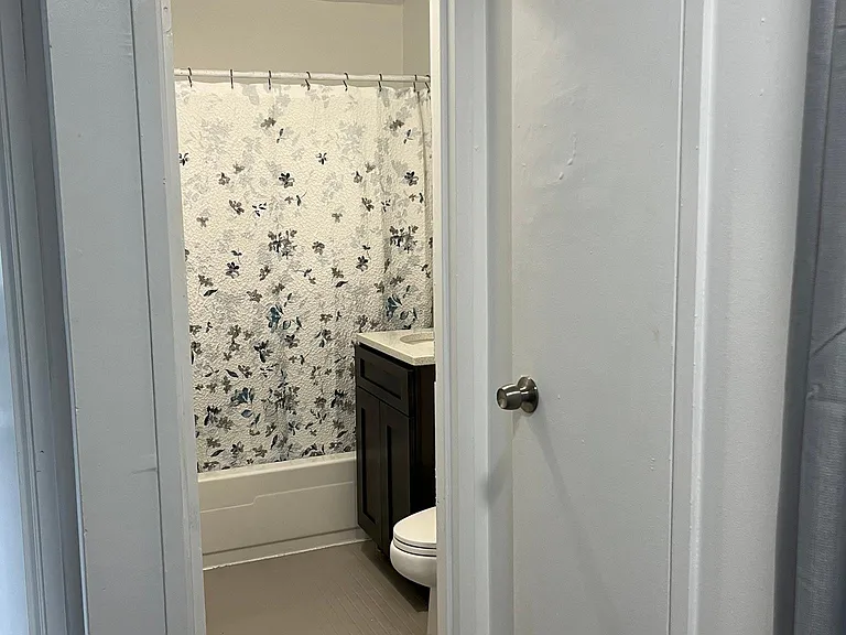 120 Saint Charles St #8 — Photo 5