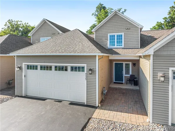 4525 Lauder Ln #4C, Skaneateles, NY 13152