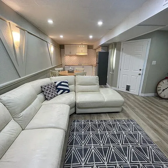 2403 Barclay Rd — Photo 15