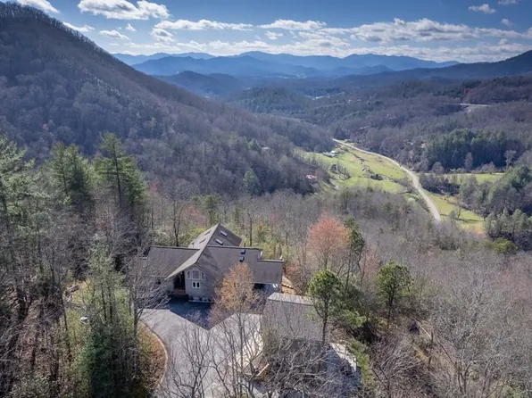 607 Watauga Cv, Franklin, NC 28734