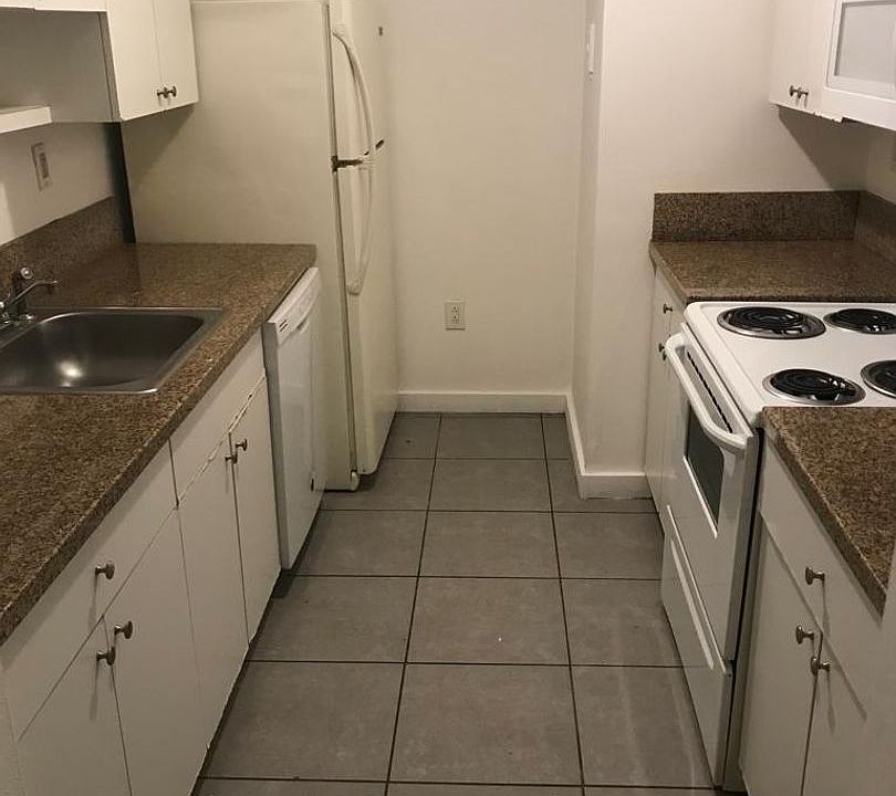 1st image of 1020 NW 7th Ave #1091-106