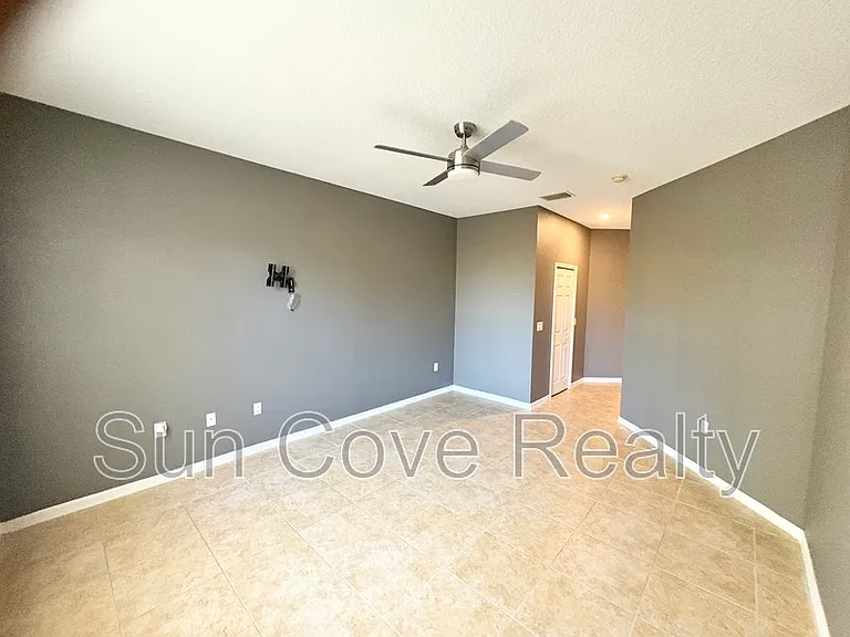 34801 Double Eagle Ct — Photo 10