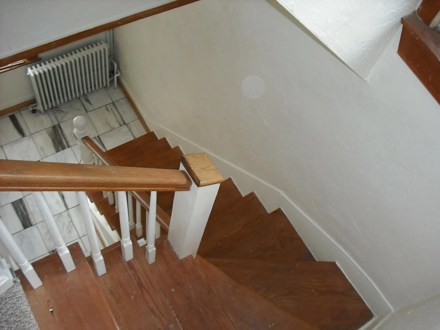 3 bed, 1053 sqft, $3,200 — Photo 4