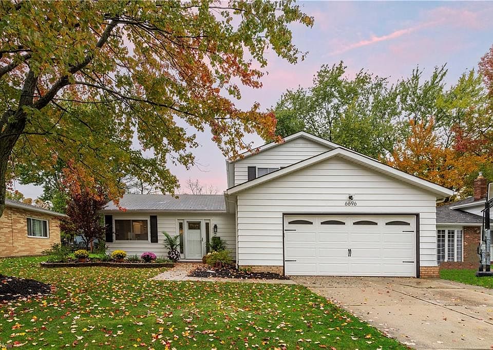 1st image of 6696 Forest Glen Ave
