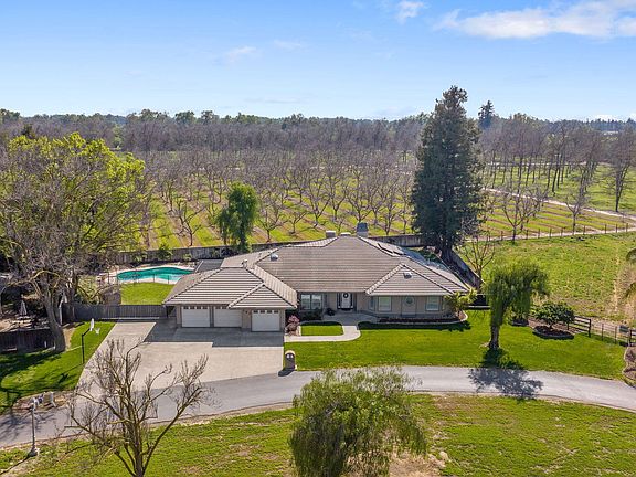 4th image of 703 N Shirk Road