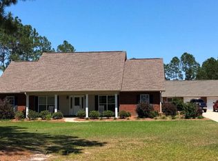 533 Brandon St, Baxley, GA 31513