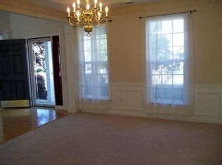 7636 Silver View Ln, Raleigh, NC 27613