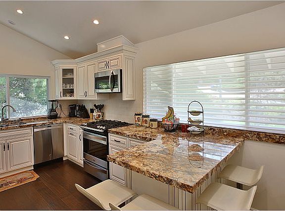 3rd image of 4500 Cezanne Ave