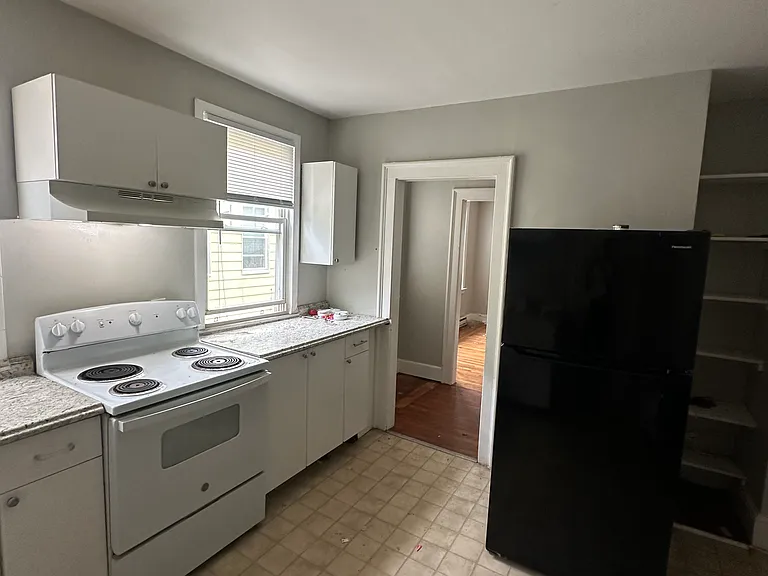95 Willis St #2 — Photo 1