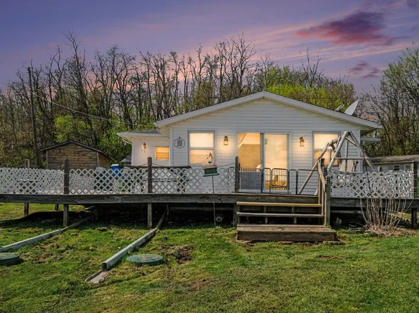 13351 Clausen Rd, Trufant, MI 49347