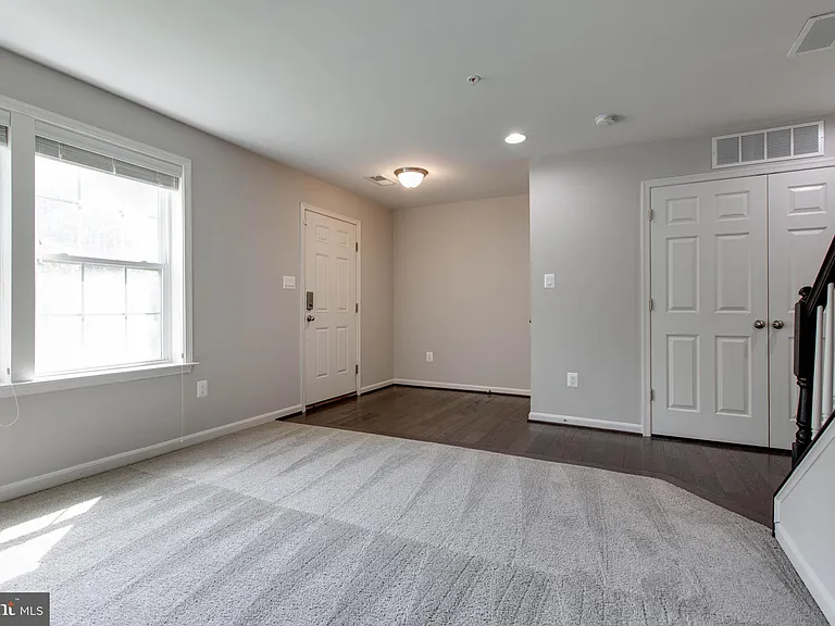 6227 Doctor Patel Dr — Photo 8