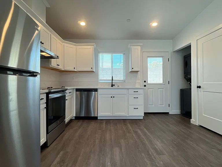 73449 Desert Trail Dr — Photo 7