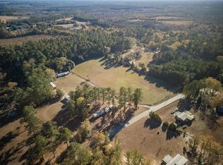 40 Hillview Rd, St matthews, SC 29135