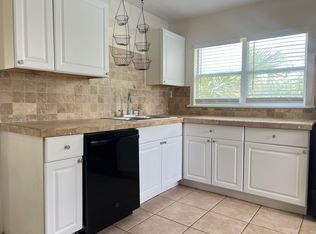 9 Sylvan Dr #C, Saint Augustine, FL 32084