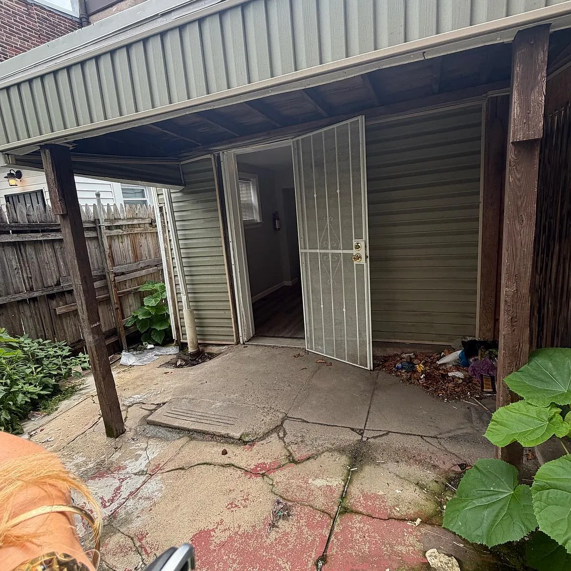 2 bed, 1.0 bath, 696 sqft, $1,600 — Photo 4