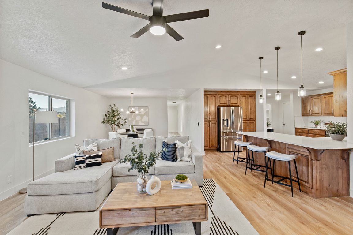 next background image