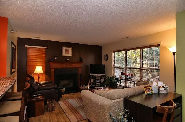 1st image of 6147 Chasewood Pkwy APT 101