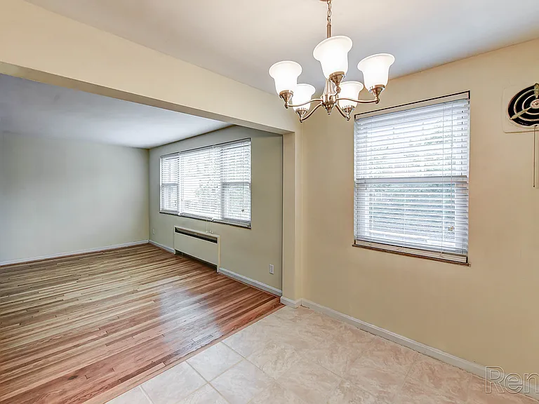 Eden Cliff Apartments — Photo 9