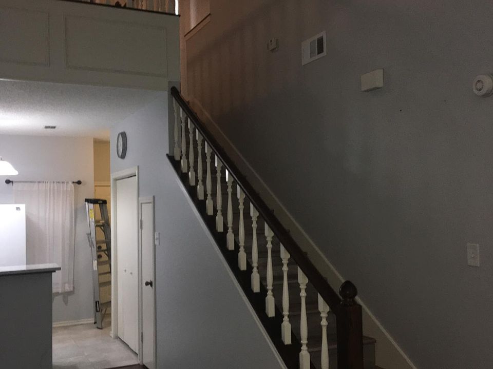 1st image of 3925 Hearthstone Dr