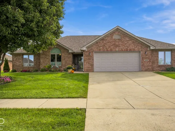 3739 Imperial Dr E, Columbus, IN 47203