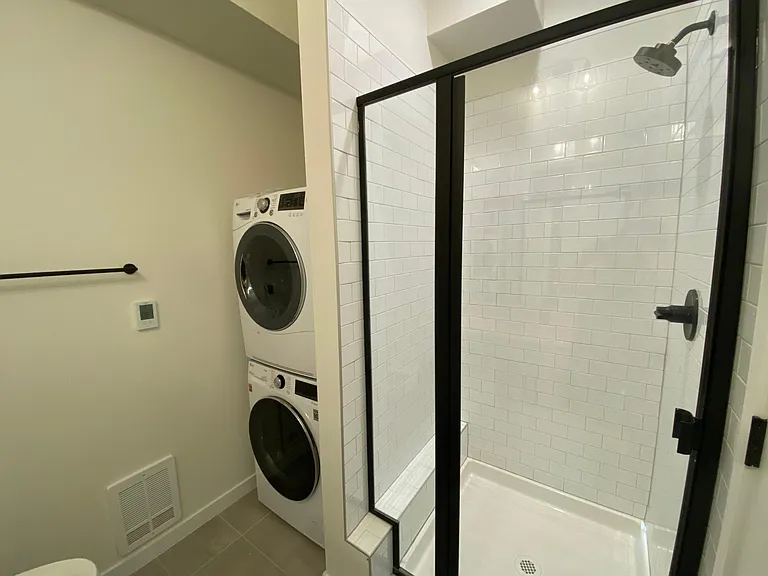 5240 Brooklyn Ave NE #C — Photo 7