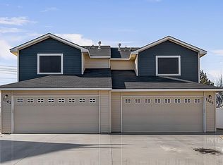 1361-1365 N Gingham Ave, Kuna, ID 83634