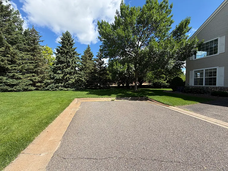1891 Wildflower Ct — Photo 34
